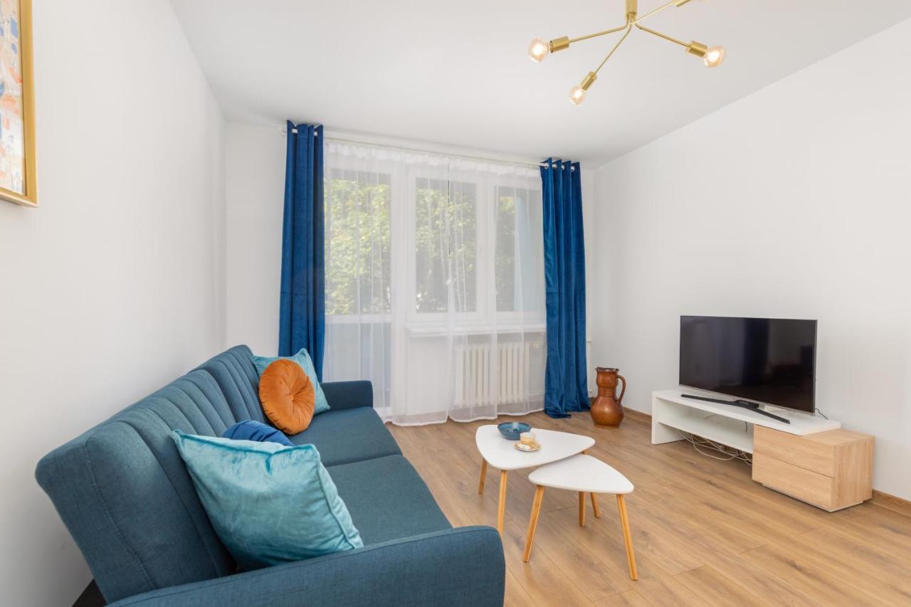In Centre Of - Katedralna With Balcony By Renters Apartment